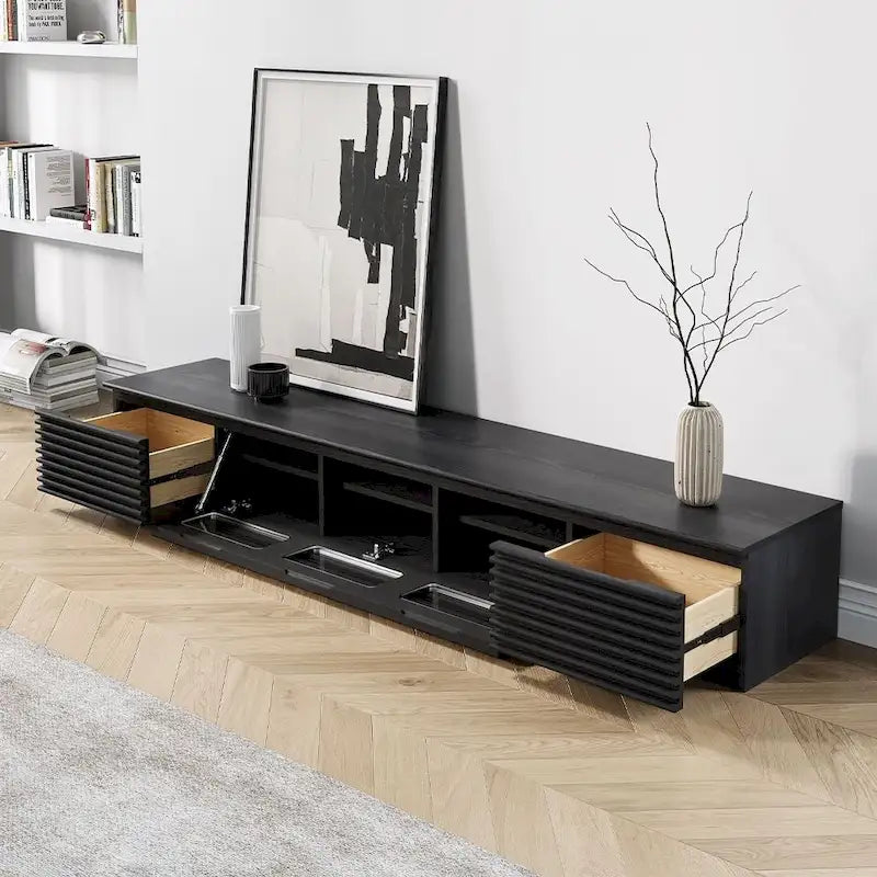 Minimalistický TV stolek se zásuvkami, masivní dřevěná mediální konzole s úložnými skříňkami, výklopnými dvířky, ořechovou dýhou, plně sestavený