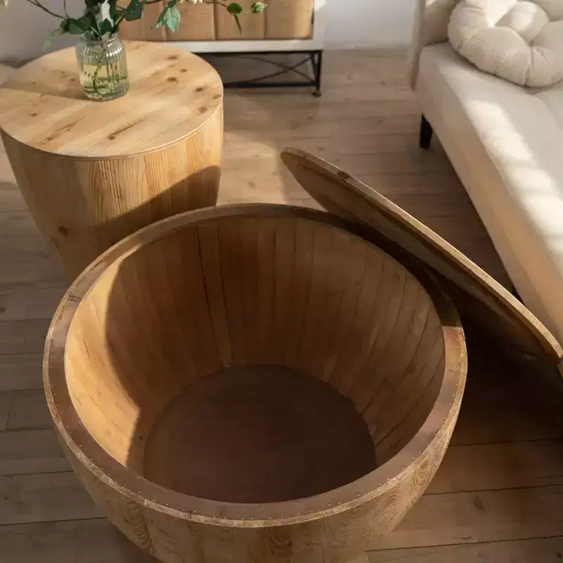 Runder Retro-Couchtisch mit Stauraum aus Holz, geeignet für Wohnzimmer, Esszimmer oder Büro.