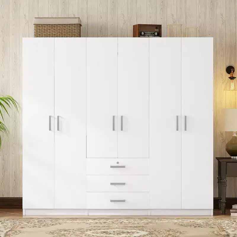 Roupeiro de madeira com 6 portas e gavetas para quarto