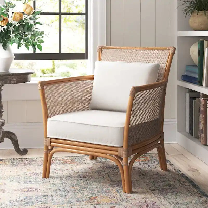 Poltrona decorativa in rattan Tatum