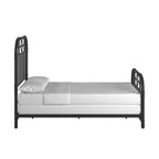 Schwarzes Metallbett