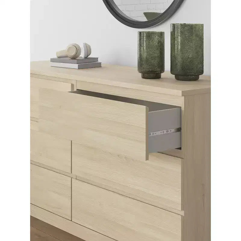 Signature Design by Ashley moderner Onita-Schrank mit 6 Schubladen, Kommode mit natürlicher brauner Holzoberfläche und grifflosem Design