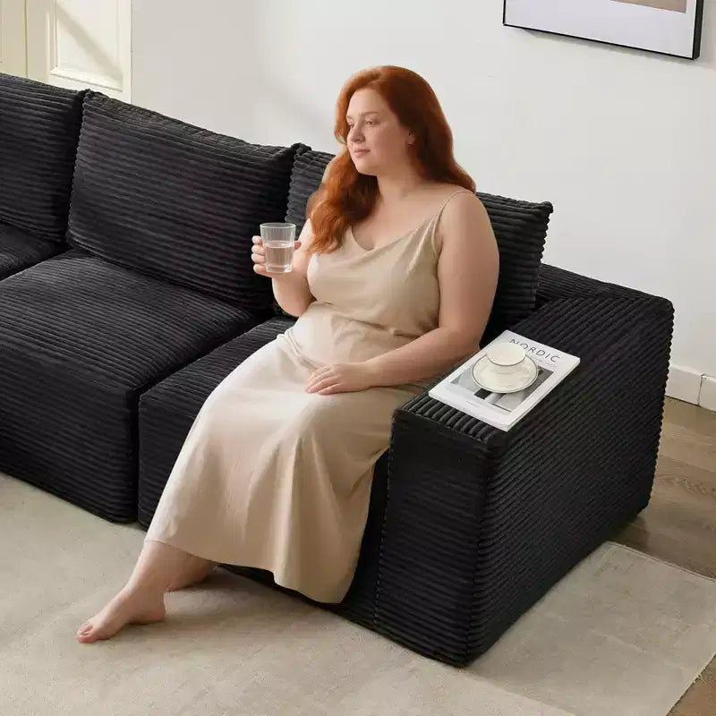 108 modernes Sofa, 3-Sitzer-Sofa in L-Form mit Polsterbezug und Kissen, Sofa mit tiefer Sitzfläche, keine Montage erforderlich