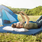 Costway Campingmatratze aus Memory-Schaumstoff mit rutschfester Unterseite und Tragetasche für das Schlafen im Freien, Grau/Blau