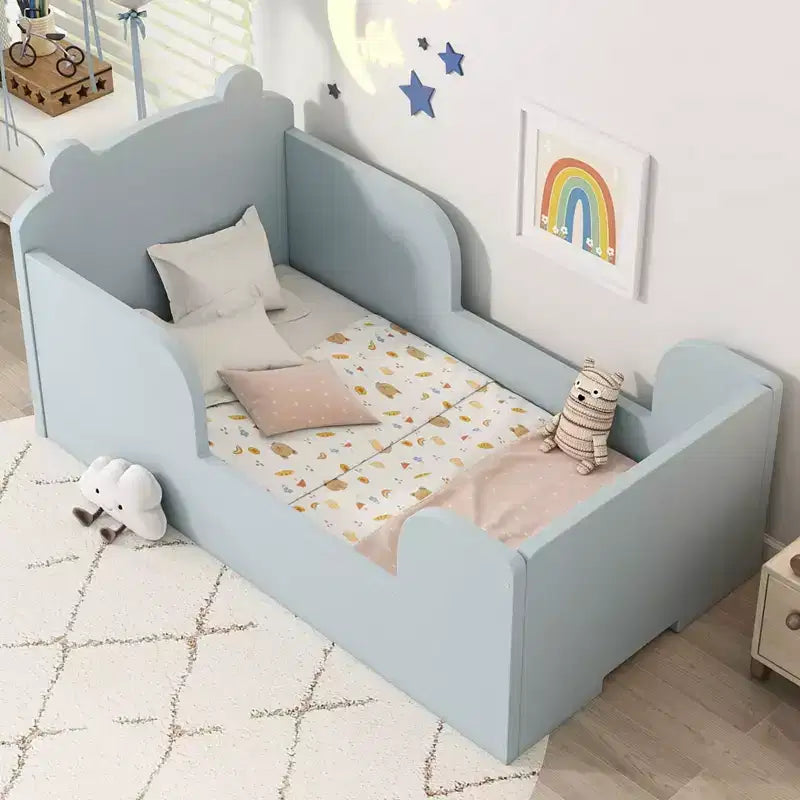 Lit au sol en forme d’ours Okak pour enfants de 3 à 6 ans, cadre de lit pour tout-petit avec barrière de sécurité, joli lit pour enfants en forme d’animal
