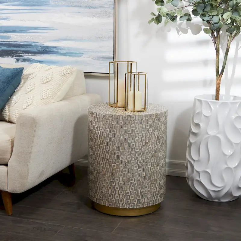 Tavolino d'appoggio con intarsi in madreperla, base dorata e motivi geometrici - Bianco, Grigio o Nero