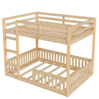 Houten stapelbed met twee volledige slaapplaatsen, ladder en valbeveiliging, laag stapelbed voor twee volledige matrassen met lattenbodem