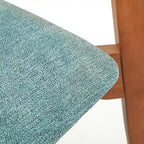 Čtyřdílný jídelní set Nettie z masivního dřeva Simple Living