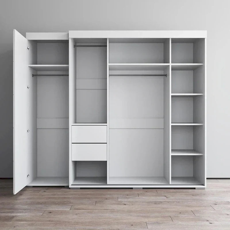 Kleiderschrank mit drei Spiegeln
