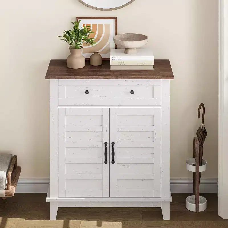 Rustikaler 80-cm-Stauraumschrank mit Lamellentüren, 3-fach höhenverstellbar, Doppeltürenschrank für Küche, Esszimmer und Homeoffice