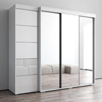 Kleiderschrank mit drei Spiegeln