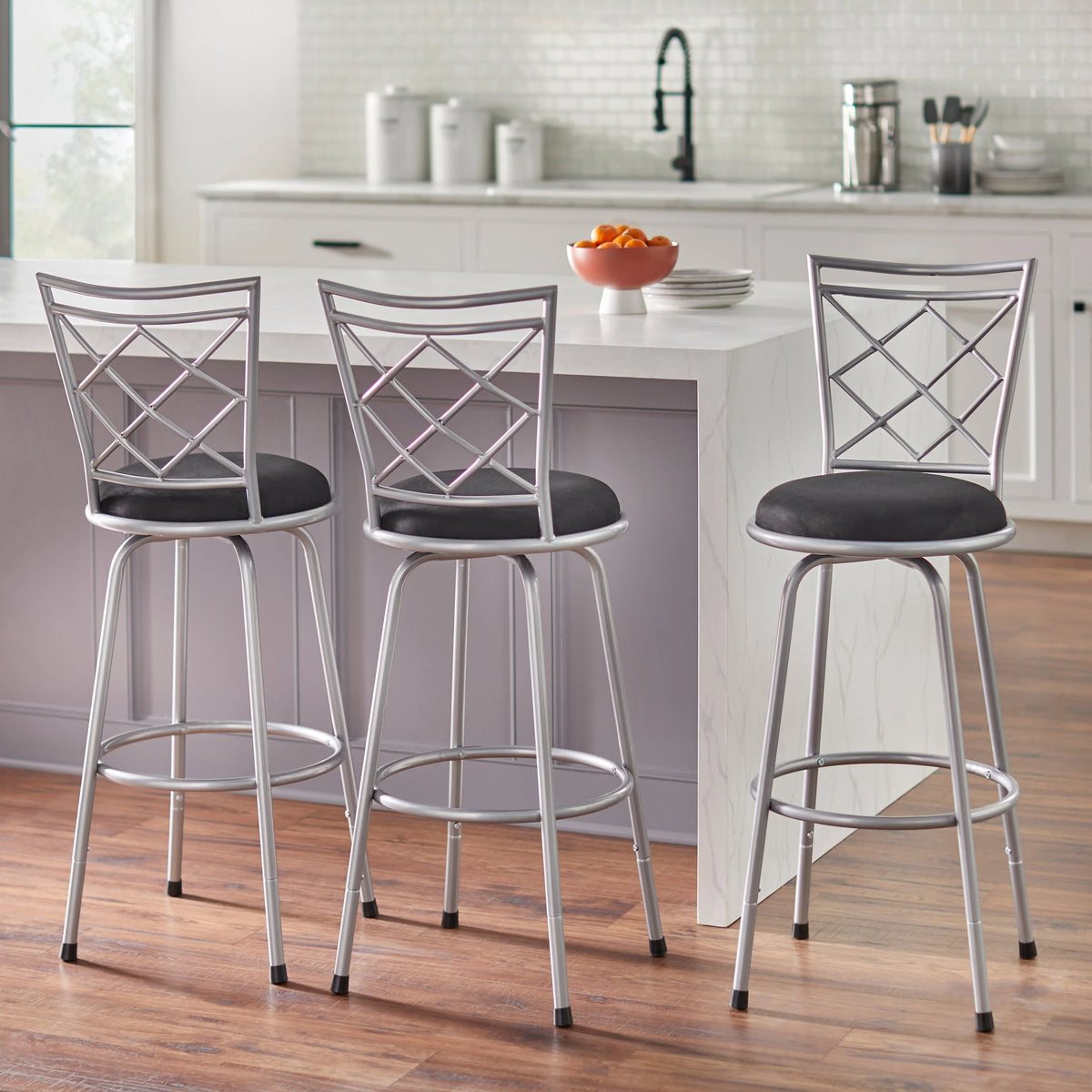 Sgabelli girevoli Alyssa ad altezza regolabile Simple Living (set di 3)