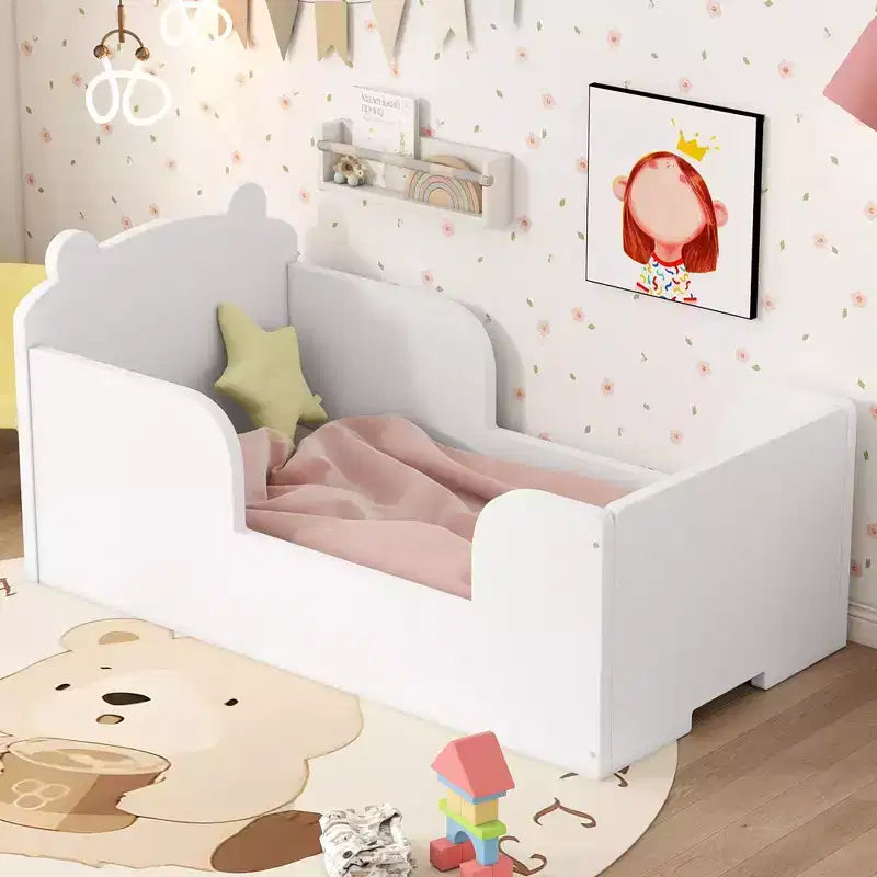 Lit au sol en forme d’ours Okak pour enfants de 3 à 6 ans, cadre de lit pour tout-petit avec barrière de sécurité, joli lit pour enfants en forme d’animal
