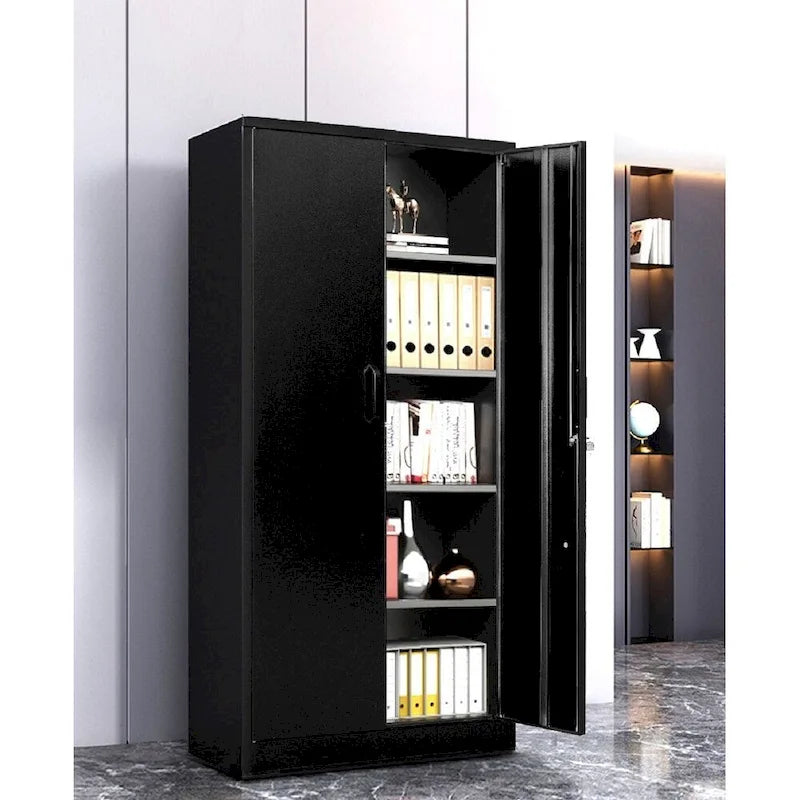 Metallschrank mit Stauraum