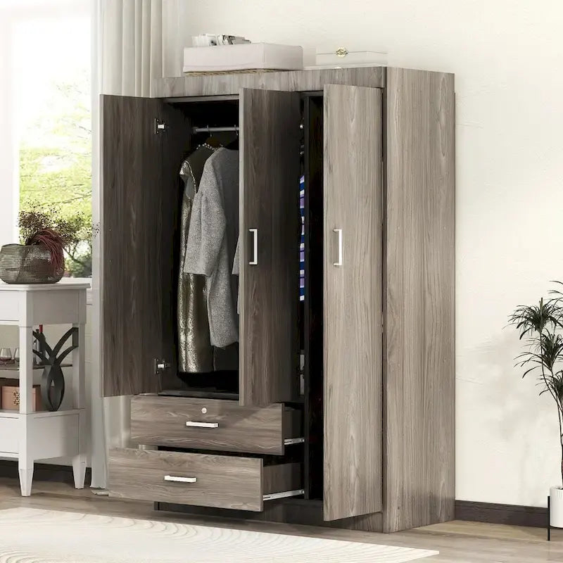 Guarda-roupa com 3 portas e 2 gavetas