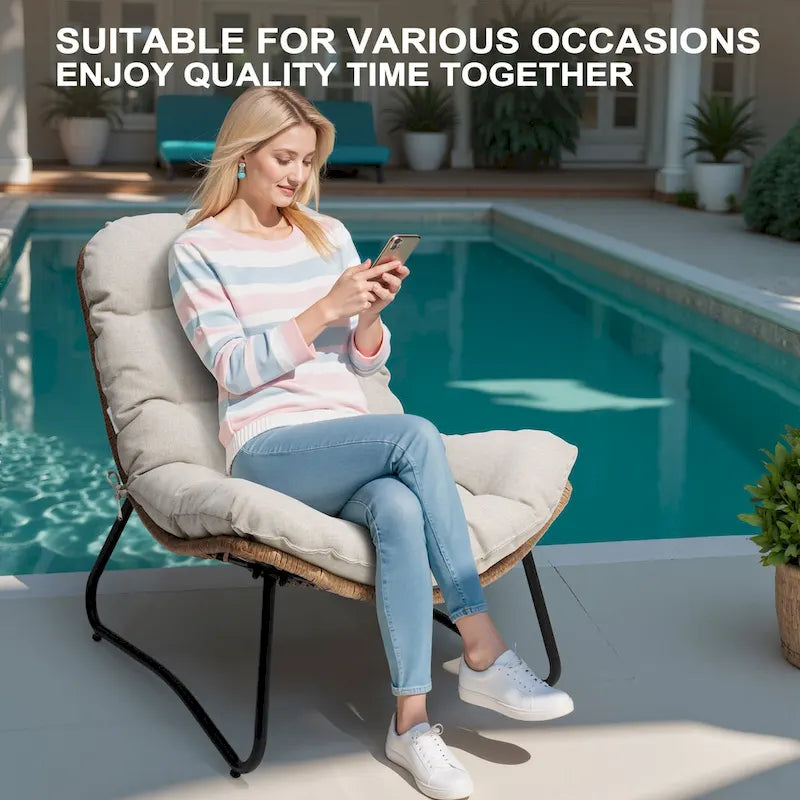 Papasan-Stühle für den Außenbereich mit Kissen, gemütliche Terrassenstühle aus PE-Rattan mit Beistelltisch
